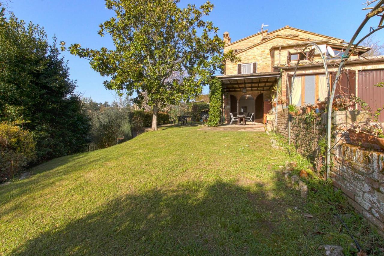 Il Giardino Del Giuggiolo Apartment Siena Bagian luar foto